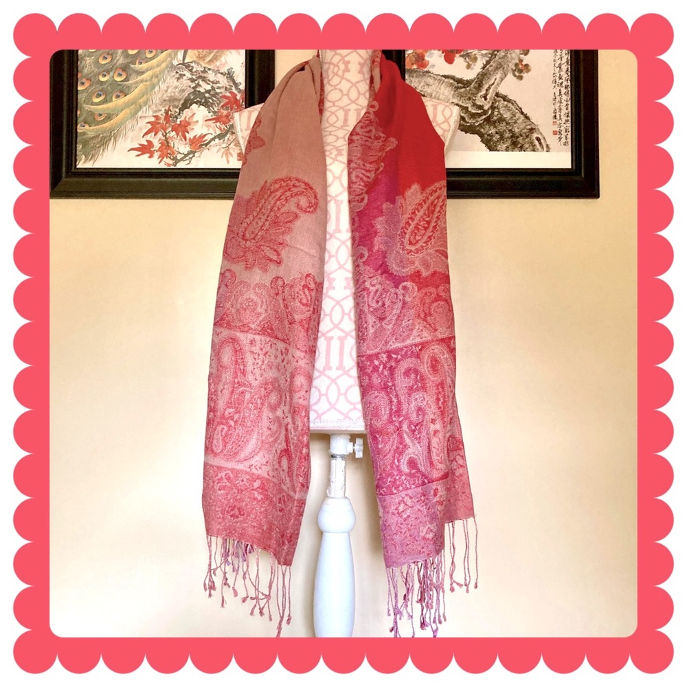 Reversible red/orange/beige scarf